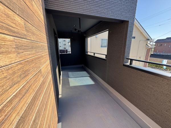 豊橋市牛川通三丁目　新築戸建（全３棟）２号棟