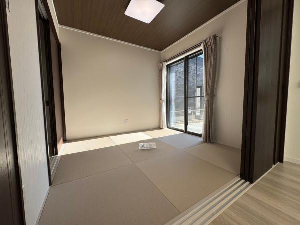 豊橋市牛川通三丁目　新築戸建（全３棟）３号棟