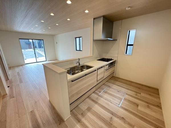 豊橋市西口町１期　新築戸建（全５棟）２号棟