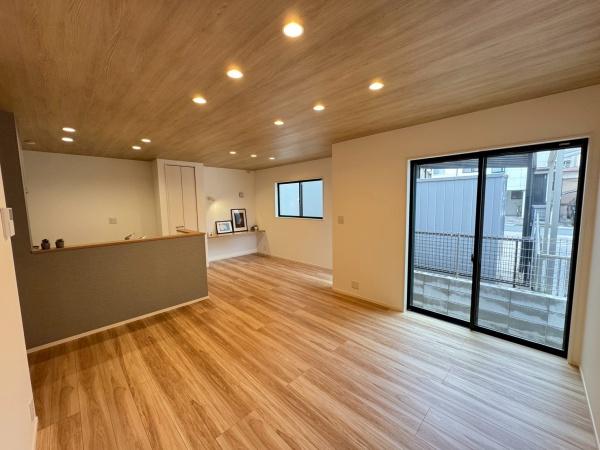 豊橋市西幸町１期　新築戸建（全２棟）１号棟