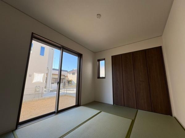 豊橋市菰口町5丁目新築戸建(全３棟)２号棟