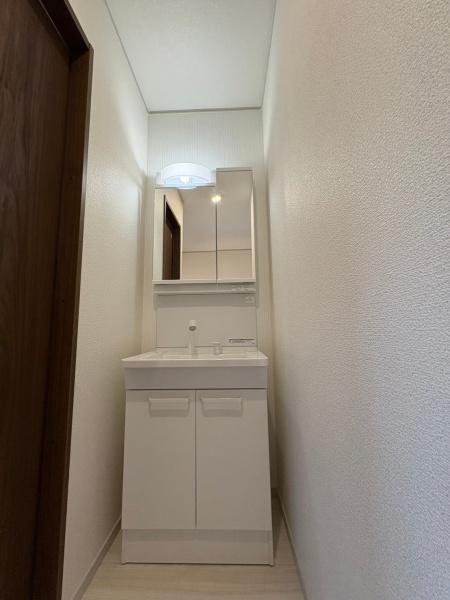 豊橋市菰口町5丁目新築戸建(全３棟)２号棟