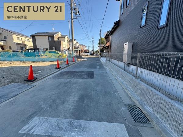 豊橋市菰口町5丁目新築戸建(全３棟)２号棟