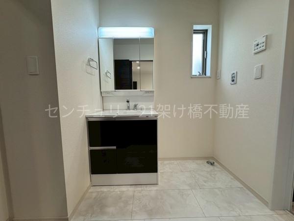 豊橋大村町2期　新築戸建（全3棟）2号棟　リーブルガーデン