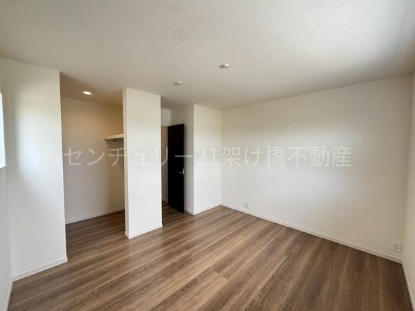 豊橋大村町2期　新築戸建（全3棟）2号棟　リーブルガーデン