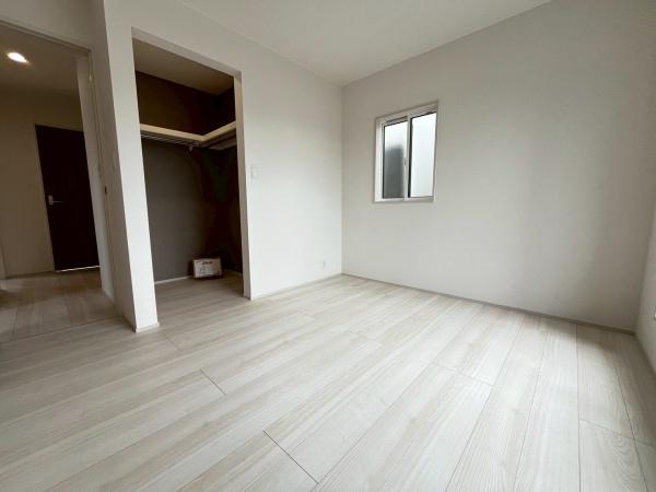 豊橋市緑ヶ丘１丁目　新築戸建（全５棟）１号棟