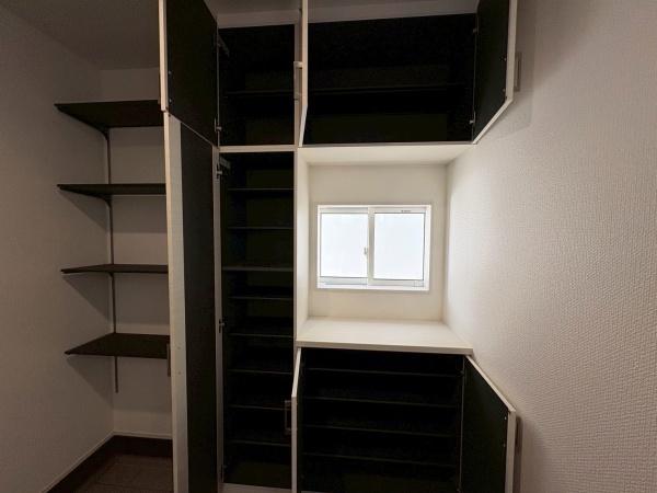 豊橋市緑ヶ丘１丁目　新築戸建（全５棟）３号棟
