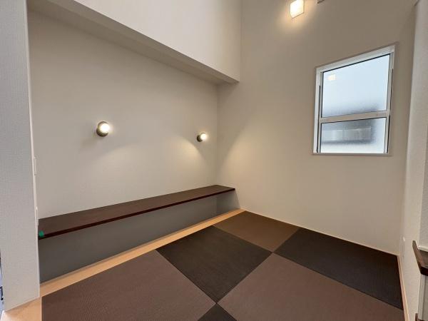 豊橋市緑ヶ丘１丁目　新築戸建（全５棟）３号棟