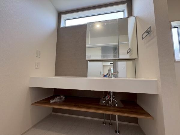 豊橋市緑ヶ丘１丁目　新築戸建（全５棟）３号棟