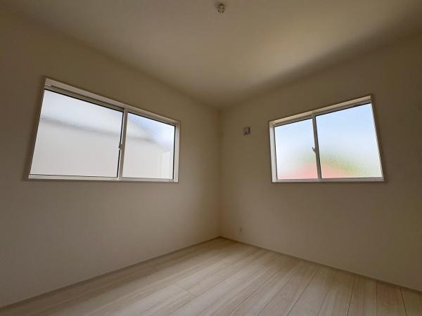 豊橋市緑ヶ丘１丁目　新築戸建（全５棟）４号棟