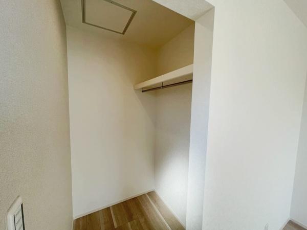 豊橋市東郷町第1 新築戸建(全2棟)1号棟(収納)