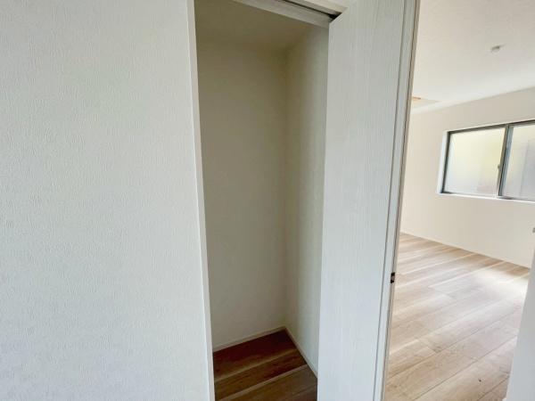 豊橋市東郷町第1 新築戸建(全2棟)1号棟(収納)