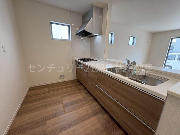 豊川市新豊町１丁目58期　新築戸建（全３棟）２号棟