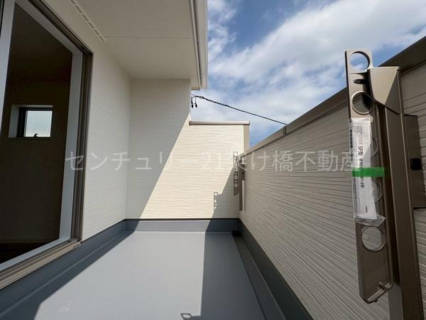 豊川市新豊町１丁目58期　新築戸建（全３棟）２号棟