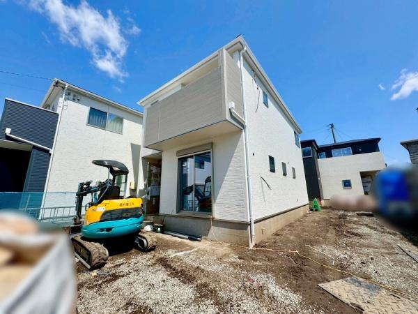 豊川市新豊町１丁目58期　新築戸建（全３棟）２号棟