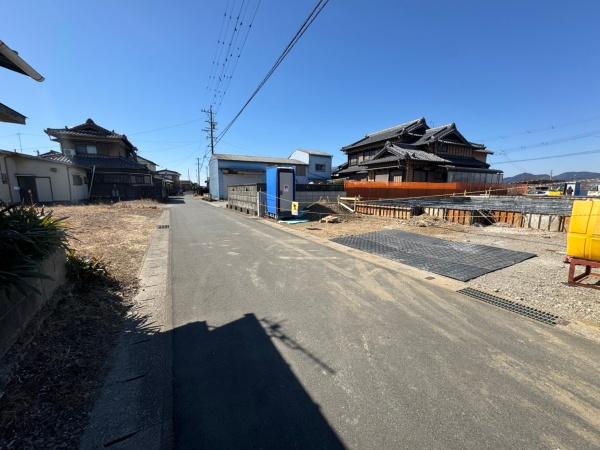 豊川市伊奈町佐脇原　新築戸建（全３棟）１号棟