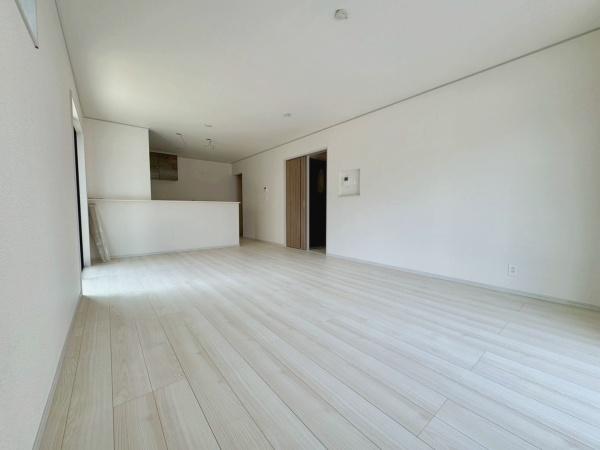 豊橋市花中町23ーP1新築戸建(全２棟)２号棟