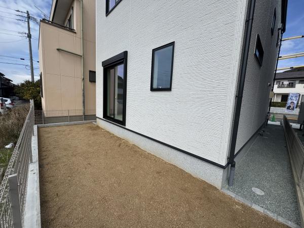 豊橋市多米中町1丁目　新築戸建（全３棟）１号棟