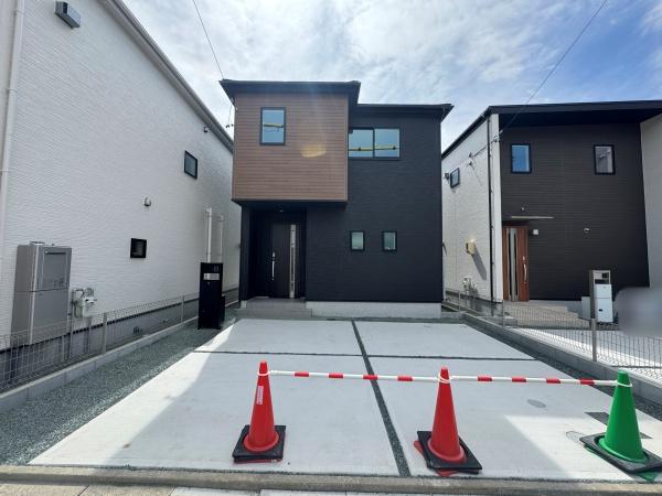 豊橋市多米中町1丁目　新築戸建（全３棟）２号棟