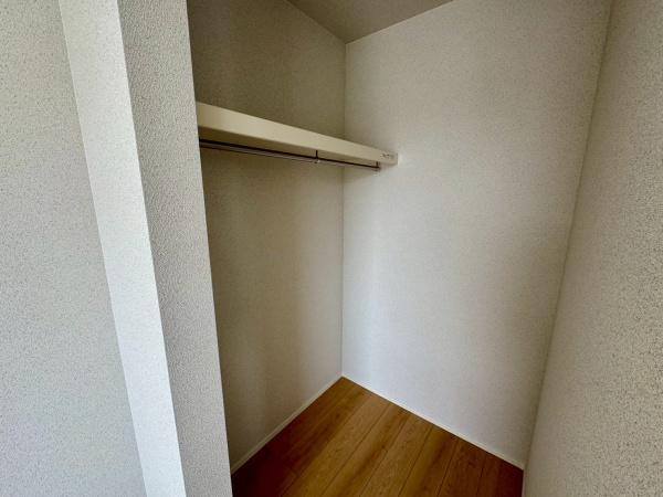 豊橋市曙町23ー1期新築戸建(全６棟)４号棟リナージュ
