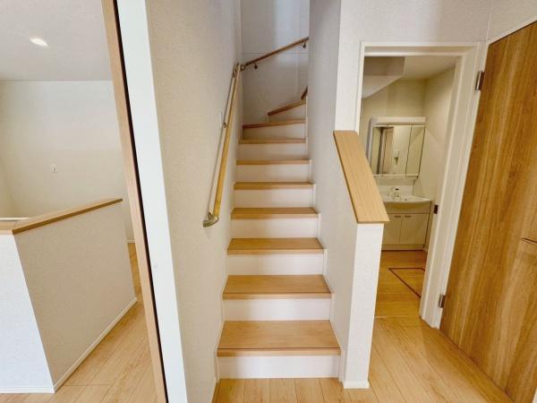 豊橋市曙町23ー1期新築戸建(全６棟)５号棟リナージュ