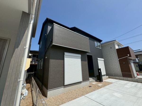 豊橋市曙町23ー1期新築戸建(全６棟)５号棟リナージュ