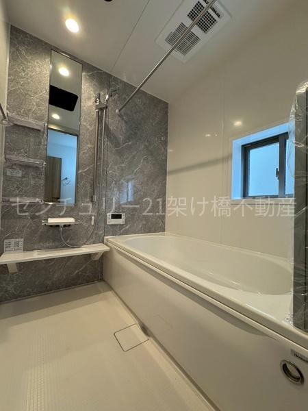 豊橋市東幸町　新築戸建（全３棟）１号棟　グラファーレ