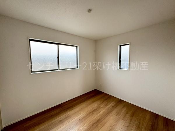 豊橋市東幸町　新築戸建（全３棟）１号棟　グラファーレ