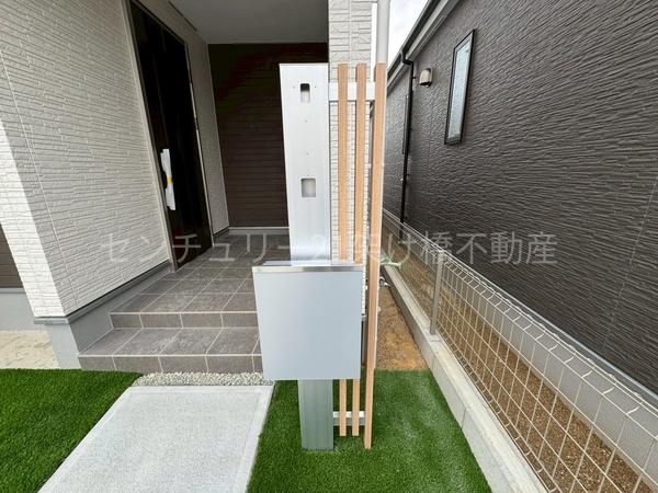 豊橋市東幸町　新築戸建（全３棟）１号棟　グラファーレ