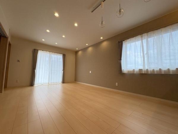 豊川市三蔵子大道　新築戸建（全５棟）５号棟