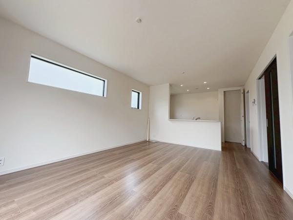 豊橋市緑ヶ丘1丁目　新築戸建（全3棟）2号棟リーブルガーデン