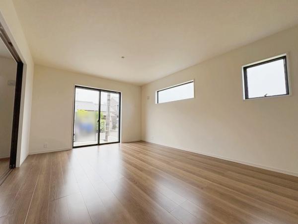 豊橋市緑ヶ丘1丁目　新築戸建（全3棟）2号棟リーブルガーデン
