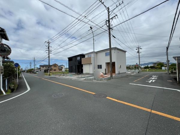 豊橋市緑ヶ丘1丁目　新築戸建（全3棟）2号棟リーブルガーデン