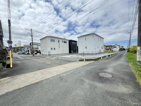 豊橋市緑ヶ丘1丁目　新築戸建（全3棟）3号棟リーブルガーデン