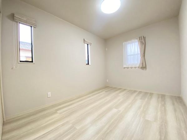 豊川市東豊町４丁目　新築戸建（全１棟）