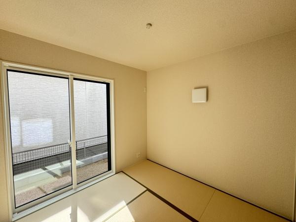 豊橋市多米中町2丁目 新築戸建(全7棟)4号棟(和室)