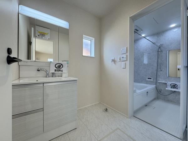 豊橋市多米中町2丁目 新築戸建(全7棟)4号棟(洗面台・洗面所)