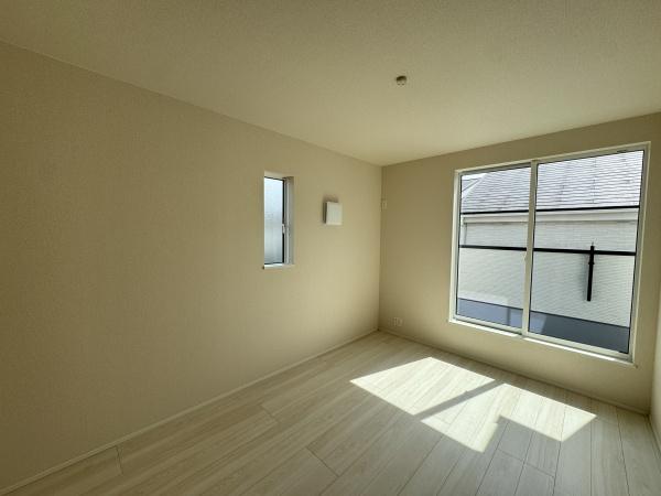 豊橋市多米中町2丁目 新築戸建(全7棟)4号棟(洋室)