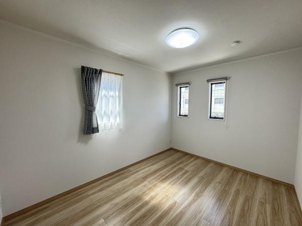 豊川市花井町　新築戸建（全５棟）４号棟