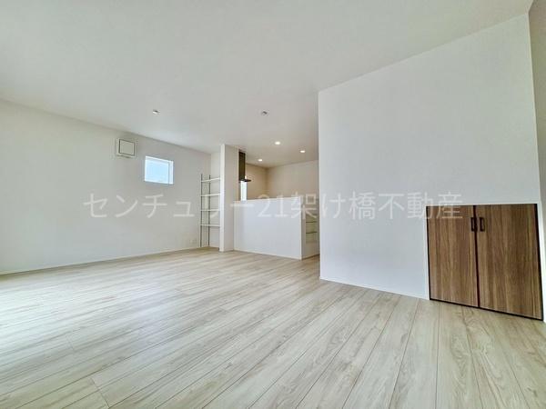 豊橋市多米中町２丁目　新築戸建（全7棟）2号棟