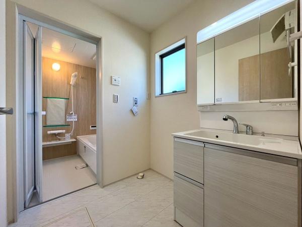 浜松市中央区舞阪町浜田2期　全1棟