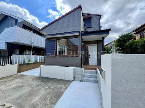 豊川市三蔵子町野河藪　中古住宅