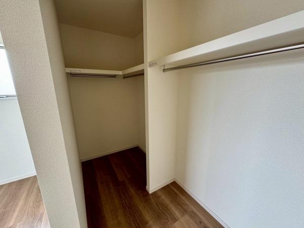 豊川市西部土地区画整理　新築戸建（全２棟）２号棟
