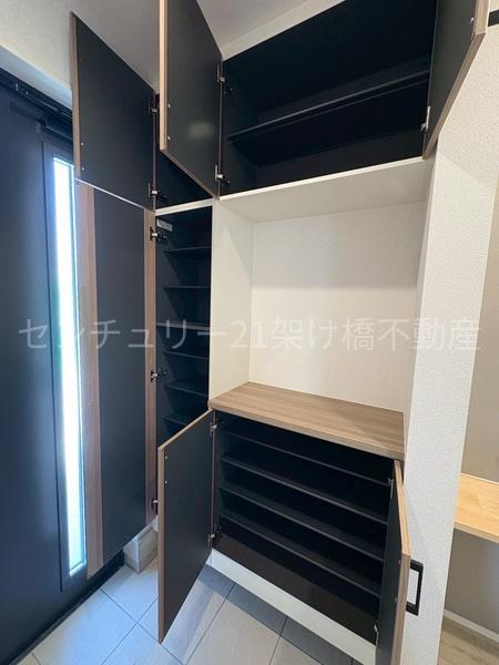 豊川市平尾町24-1期　新築戸建（全４棟）１号棟リナージュ