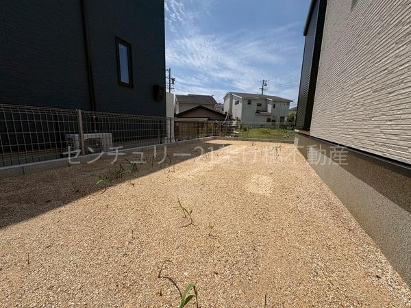 豊川市平尾町24-1期　新築戸建（全４棟）１号棟リナージュ