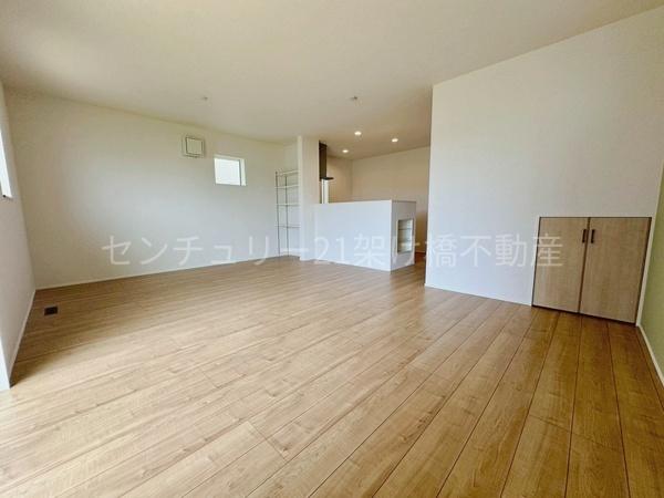 豊川市平尾町24-1期　新築戸建（全４棟）２号棟リナージュ