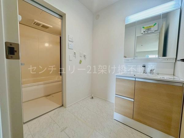 豊川市平尾町24-1期　新築戸建（全４棟）２号棟リナージュ