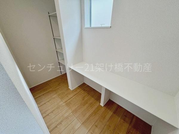 豊川市平尾町24-1期　新築戸建（全４棟）２号棟リナージュ