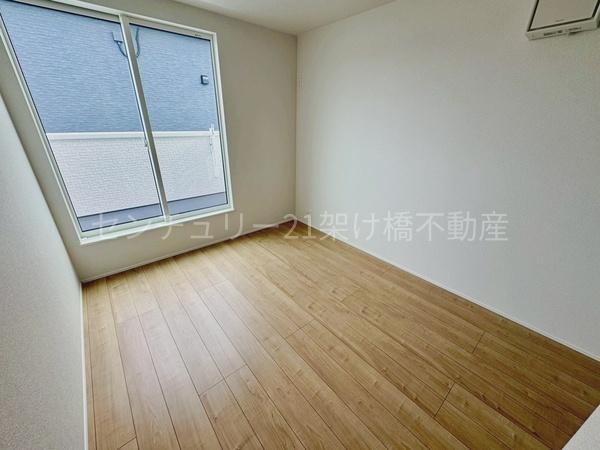 豊川市平尾町24-1期　新築戸建（全４棟）２号棟リナージュ