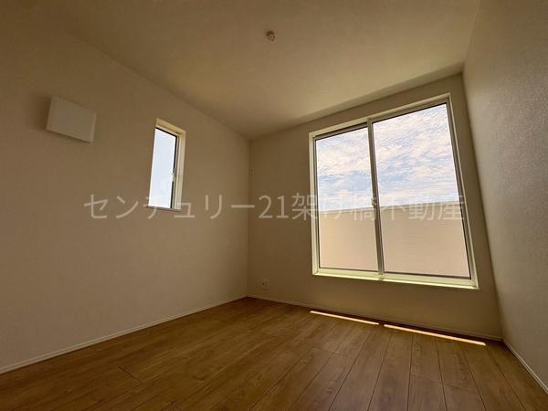 豊川市平尾町24-1期　新築戸建（全４棟）３号棟リナージュ